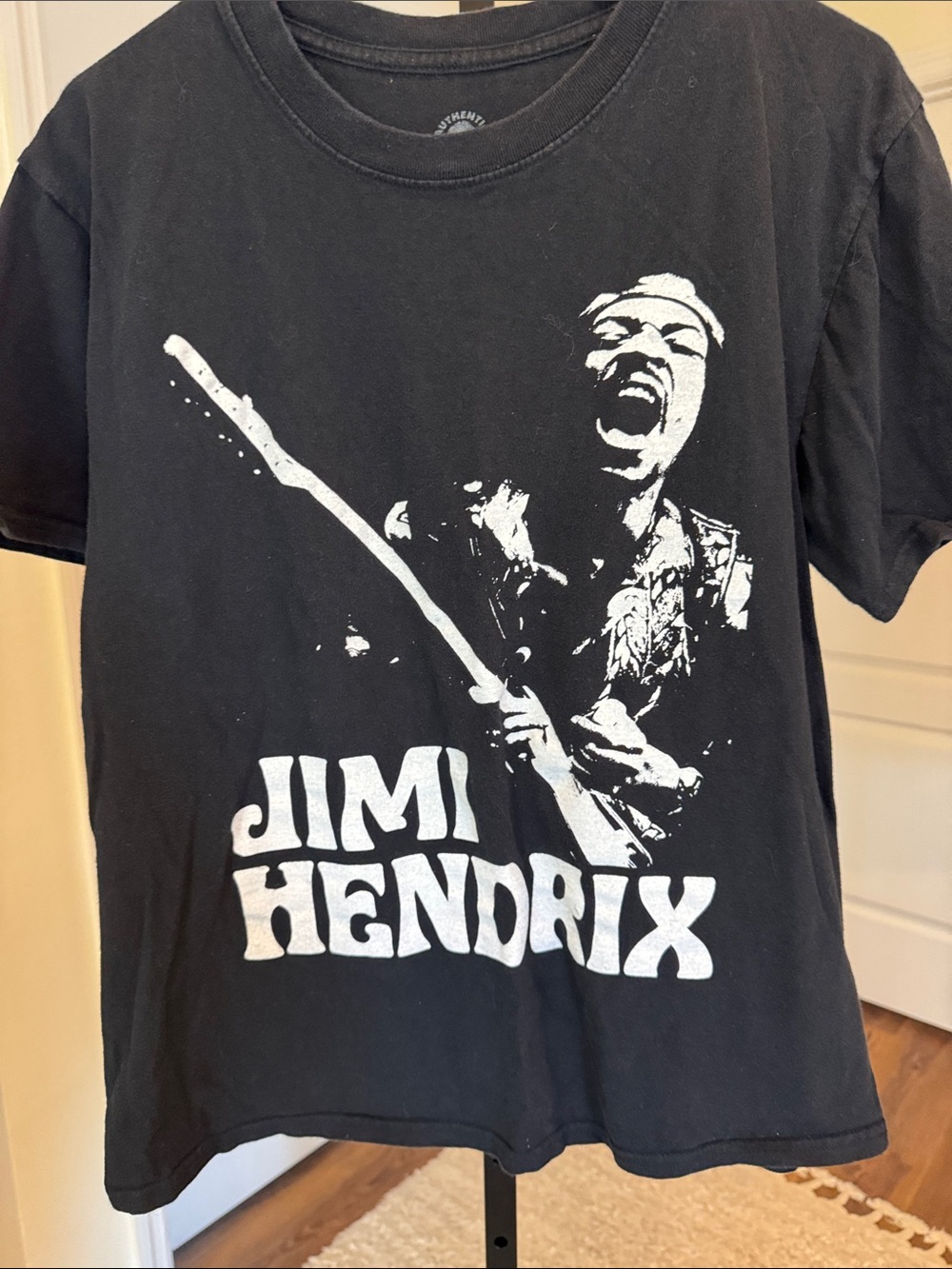 Jimi Hendrix Tee - Size M